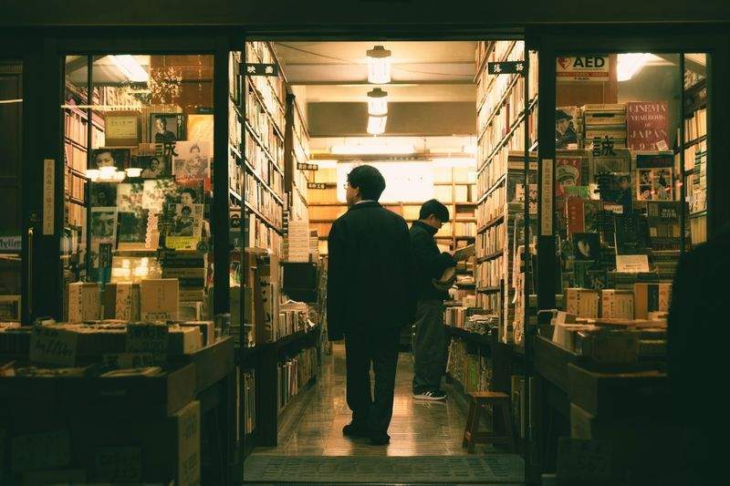 青灯書店株式会社 3